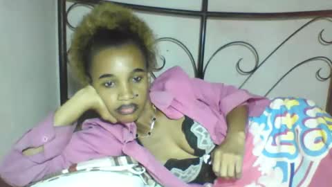 claudianne online show from April 18, 2026, 1:20 am