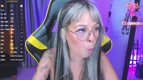 Demon online show from February 6, 2025, 1:43 pm