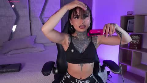 Cleo Adams online show from May 15, 2026, 5:36 am