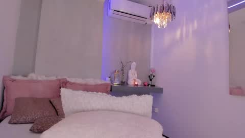 . Cleo Jhonson . online show from June 5, 2026, 6:52 am