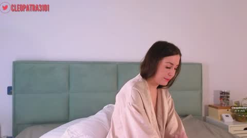 Snapshot of cleopatra3101 chatting on November 25, 2025, 10:04 am Cleopatra online show from November 25, 2025, 10:04 am