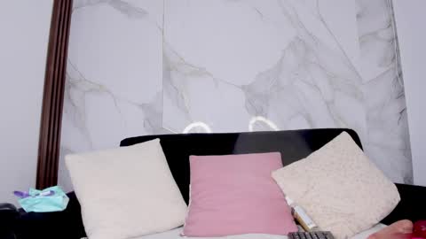 cleopatriagad online show from April 2, 2026, 1:36 am