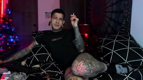 Snapshot of cleosexxx chatting on January 9, 2026, 2:36 am cleo y maikol online show from January 9, 2026, 2:36 am