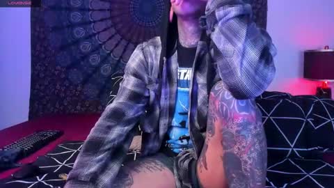 cleo y maikol online show from February 8, 2026, 12:08 pm