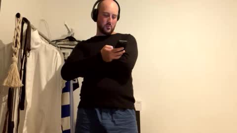 Snapshot of cleurj chatting on October 2, 2025, 8:16 pm cleurj online show from October 2, 2025, 8:16 pm