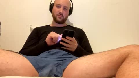 Snapshot of cleurj chatting on October 7, 2025, 7:44 pm cleurj online show from October 7, 2025, 7:44 pm