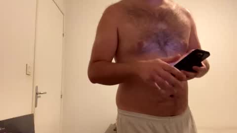 Snapshot of cleurj chatting on October 12, 2025, 7:57 pm cleurj online show from October 12, 2025, 7:57 pm