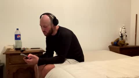 Snapshot of cleurj chatting on October 29, 2025, 9:05 pm cleurj online show from October 29, 2025, 9:05 pm