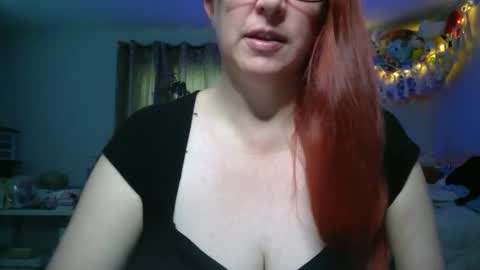 Kate online show from September 16, 2025, 10:00 pm