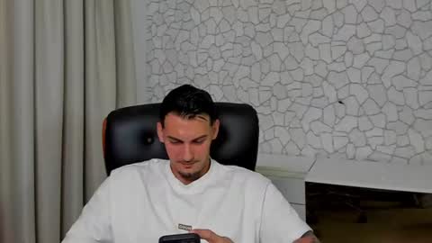 ClintMasterss online show from June 18, 2026, 9:14 am