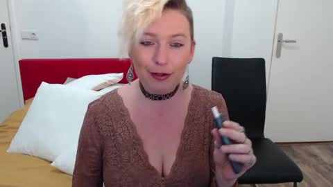 Snapshot of clittytastic chatting on February 27, 2025, 6:53 pm Syl online show from February 27, 2025, 6:53 pm