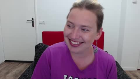 Snapshot of clittytastic chatting on March 10, 2025, 6:12 pm Syl online show from March 10, 2025, 6:12 pm