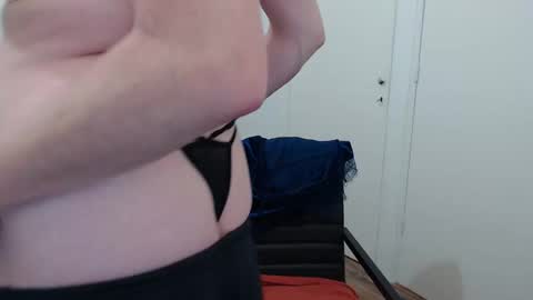 Snapshot of clittytastic chatting on March 8, 2026, 2:54 pm Syl online show from March 8, 2026, 2:54 pm