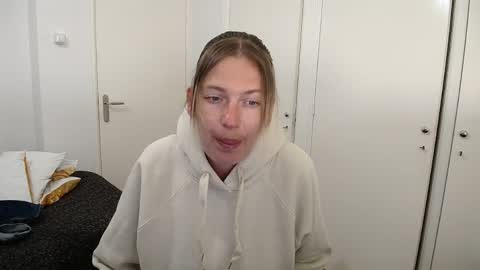 Snapshot of clittytastic chatting on March 29, 2026, 3:01 pm Syl online show from March 29, 2026, 3:01 pm