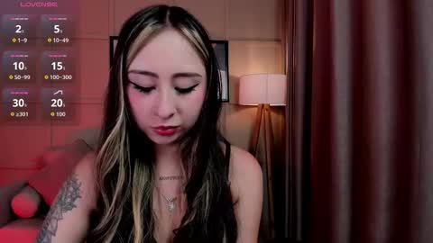 Snapshot of cloe_martinez_ chatting on February 13, 2026, 5:47 am Cloe online show from February 13, 2026, 5:47 am