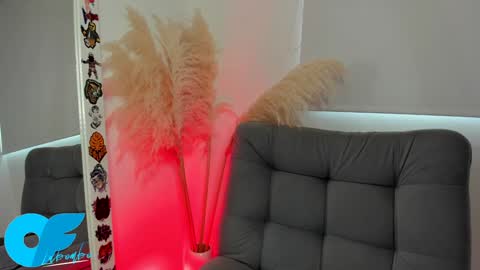 Snapshot of cloe_rouse1 chatting on February 7, 2025, 10:09 pm Welcome to Rouses room they tell me the hype online show from February 7, 2025, 10:09 pm