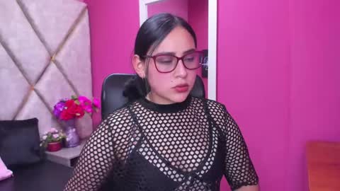 CloeBonnie online show from September 12, 2025, 9:37 pm