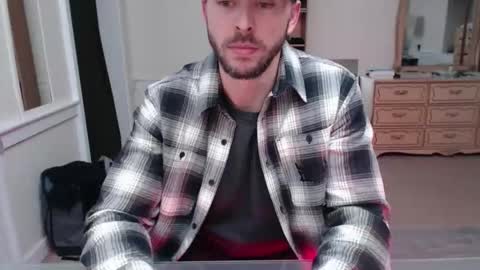 Cloud online show from November 11, 2025, 1:38 am