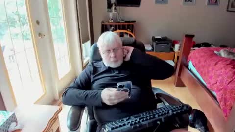 Snapshot of cloudalert62 chatting on July 11, 2026, 6:43 pm cloudalert62 online show from July 11, 2026, 6:43 pm
