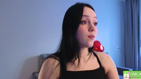 Ellie online show from July 27, 2026, 3:02 am