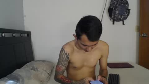 Snapshot of cloudpink777 chatting on July 24, 2026, 8:40 pm alejandro ruiz online show from July 24, 2026, 8:40 pm