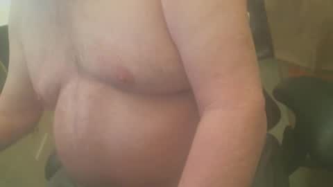 Snapshot of clouds8888 chatting on November 8, 2025, 1:00 pm clouds8888 online show from November 8, 2025, 1:00 pm