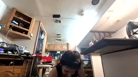 cloudybxtch69 online show from February 10, 2026, 1:21 am