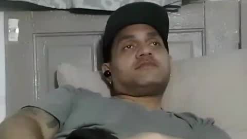 Snapshot of cloudyclearskies chatting on October 30, 2025, 8:38 am CloudyClearSkies online show from October 30, 2025, 8:38 am