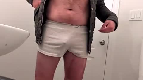 Snapshot of cloudymatt_ chatting on February 14, 2026, 8:00 am cloudymatt_ online show from February 14, 2026, 8:00 am