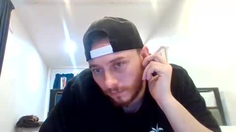 Snapshot of cloudyydayzz chatting on May 1, 2026, 9:08 pm tallhungandcloudy online show from May 1, 2026, 9:08 pm