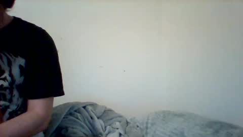 cloudyystarr666 online show from February 8, 2025, 6:54 am