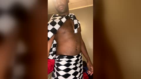 clouvo online show from December 22, 2025, 6:32 am