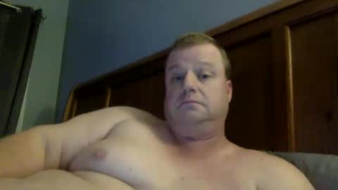 Snapshot of cmachen chatting on December 19, 2024, 11:25 pm cmachen online show from December 19, 2024, 11:25 pm