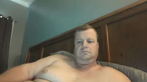 Snapshot of cmachen chatting on October 11, 2025, 3:21 pm cmachen online show from October 11, 2025, 3:21 pm