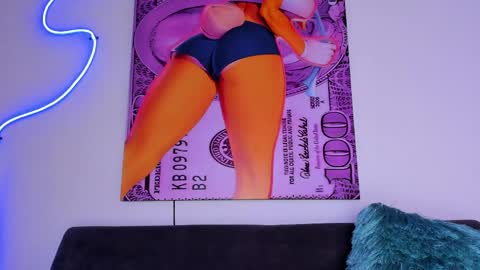 cmila0713 online show from May 15, 2026, 11:34 pm