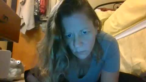 Cmoto online show from April 13, 2026, 3:45 am