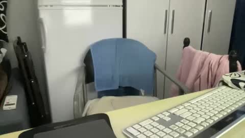 Coach Karl Porn Star Tip me all the way to my next trip online show from November 2, 2025, 10:50 am