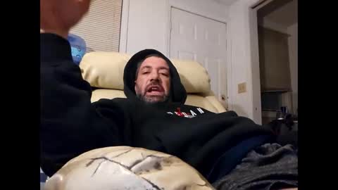 coachg12 online show from December 15, 2025, 1:21 am