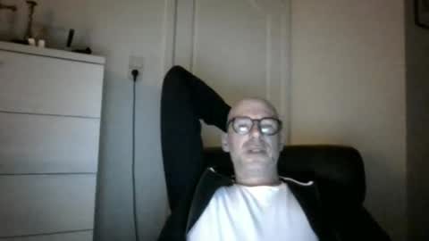 cobra online show from November 3, 2025, 8:43 pm