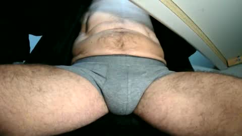 Snapshot of cockneegeezer chatting on October 2, 2025, 5:03 am Ask me online show from October 2, 2025, 5:03 am