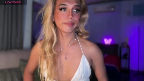 Snapshot of cockprincess_dianna chatting on March 23, 2026, 5:55 am PrincessDianna IslandGirl CUMSHOW in PVT and PASSWORDSHOW online show from March 23, 2026, 5:55 am
