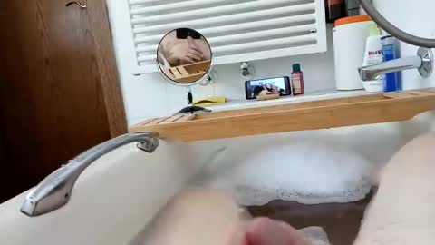 Snapshot of cockringuser13 chatting on September 8, 2025, 7:46 pm cockringuser13 online show from September 8, 2025, 7:46 pm