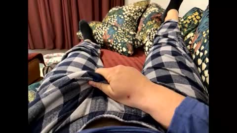 cocky_pirate22 online show from November 20, 2025, 5:01 pm