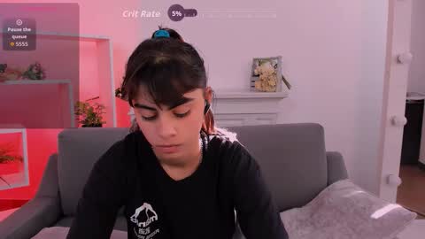 Olivia online show from September 24, 2025, 6:17 am