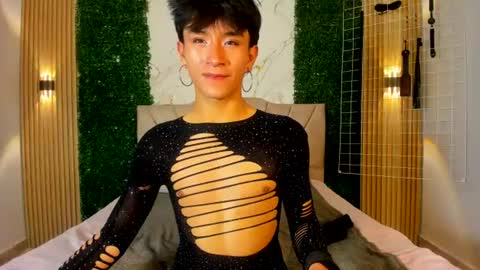 COCO online show from July 24, 2026, 2:42 am