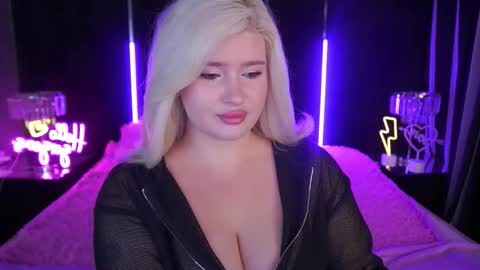 onlyfans amyleyy online show from October 11, 2025, 6:56 am