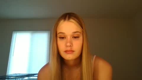 cocostreams online show from April 7, 2026, 10:09 pm