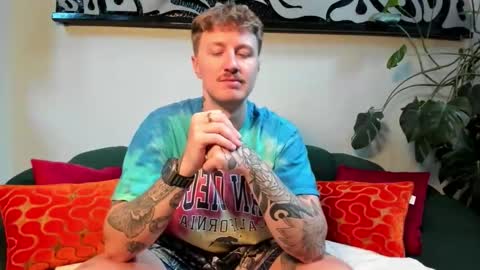 Cody and Emeraldboy online show from May 18, 2026, 12:51 am