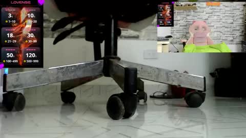 laurita online show from March 1, 2026, 8:44 pm