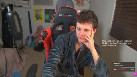 Snapshot of cokia_ chatting on December 12, 2024, 2:37 am Cokia online show from December 12, 2024, 2:37 am